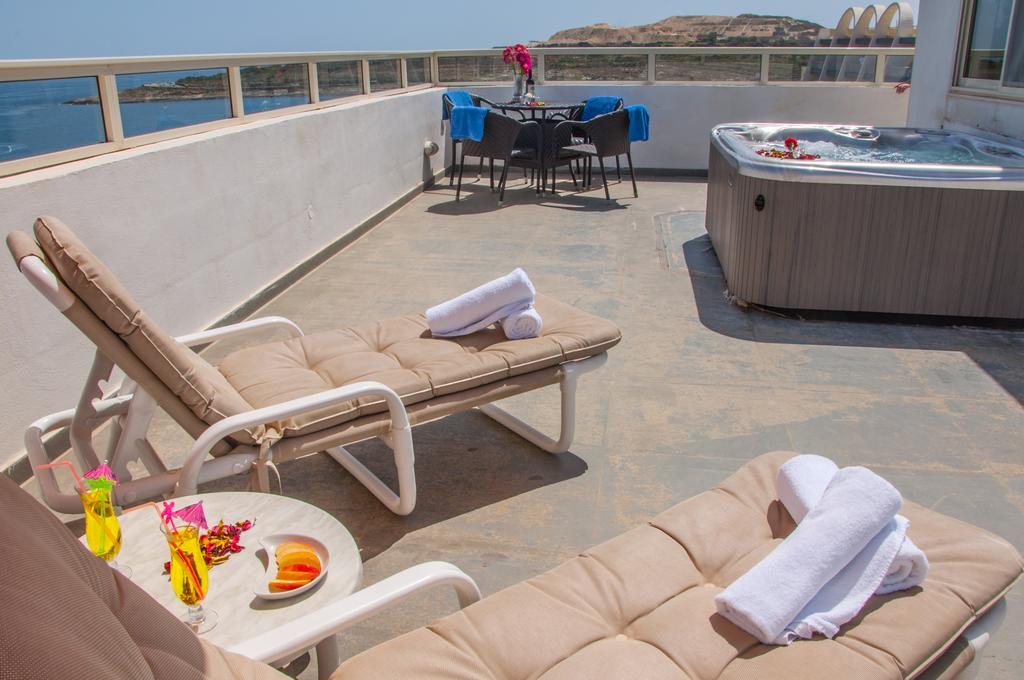 Aparthotel Club Salina Wharf Qawra Zimmer foto